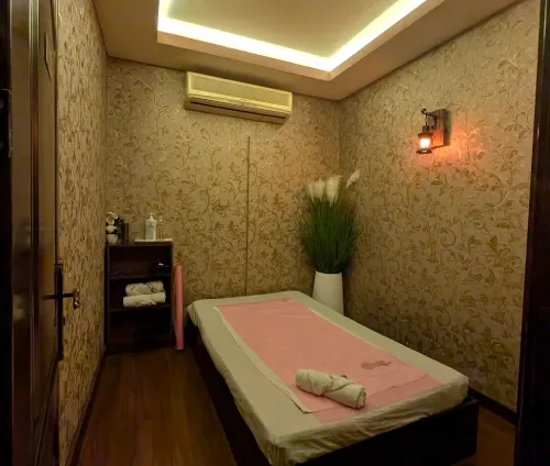 Massage bed and private room at Chameli Spa Ajman